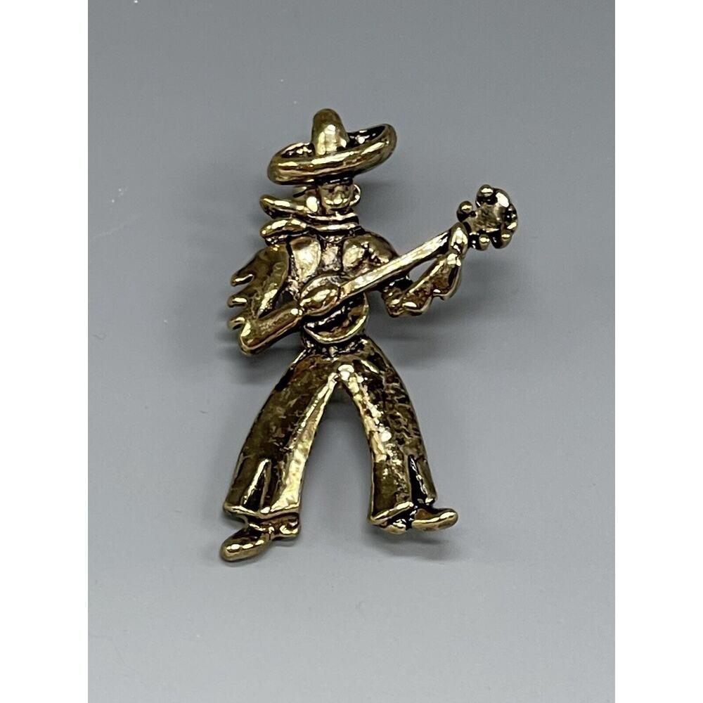 Vintage Mariachi Banjo Brooch Pin Gold-Tone Rustic Metal Retro Cowboy Man Taiwan